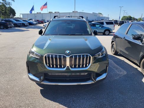 Used 2025 BMW X1 xDrive28i AWD/4WD image 2