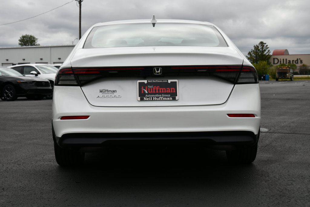 Used 2023 Honda Accord LX image 6