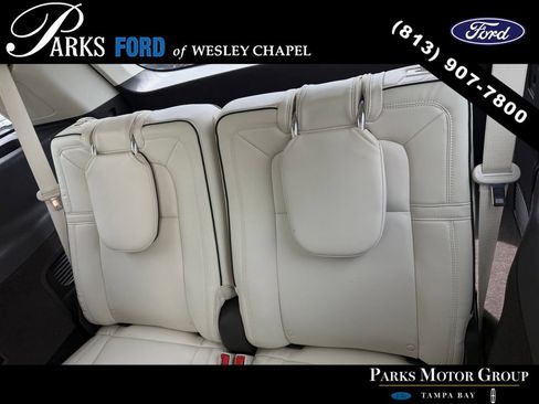Used 2020 Lincoln Aviator Black Label w/ Dynamic Handling Package AWD/4WD image 25
