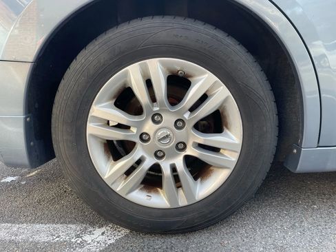 Used 2011 Nissan Altima 2.5 SL w/ 2.5SL Pkg image 50