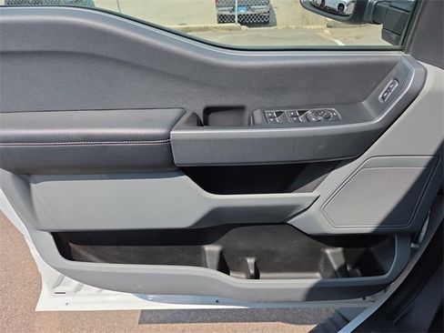 Used 2024 Ford F350 XLT image 16