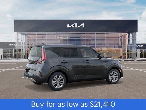 New 2025 Kia Soul LX image 6