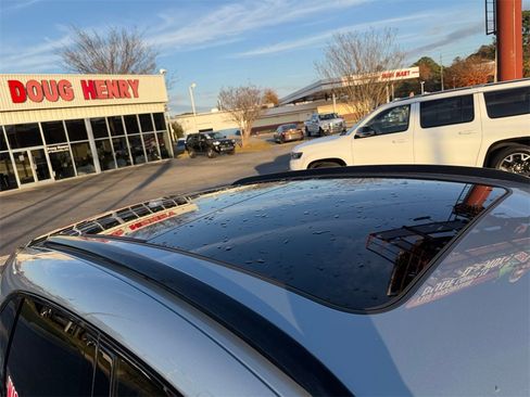 Used 2019 Porsche Macan S image 39