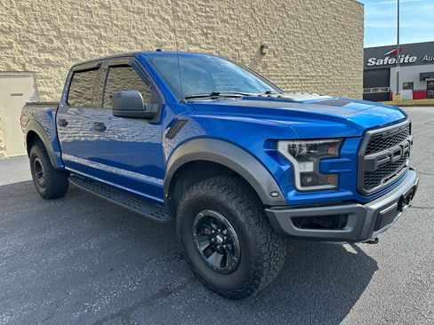 Used 2018 Ford F150 Raptor w/ Raptor Hood Graphics Package image 7