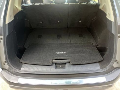 Used 2022 Nissan Rogue SL w/ SL Premium Package FWD image 13