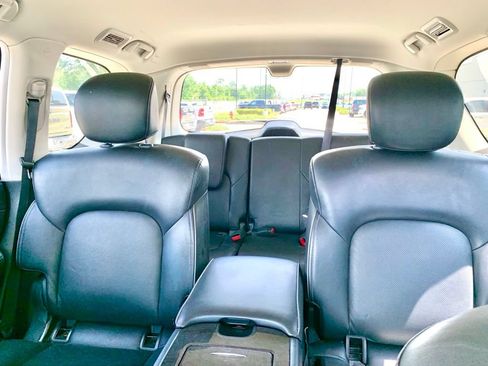 Used 2024 INFINITI QX80 Luxe AWD/4WD image 19