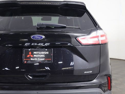 Used 2023 Ford Edge SEL w/ Convenience Package image 14