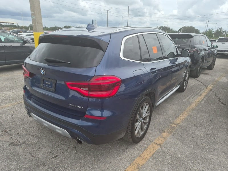 Used 2019 BMW X3 xDrive30i w/ Convenience Package AWD/4WD image 3