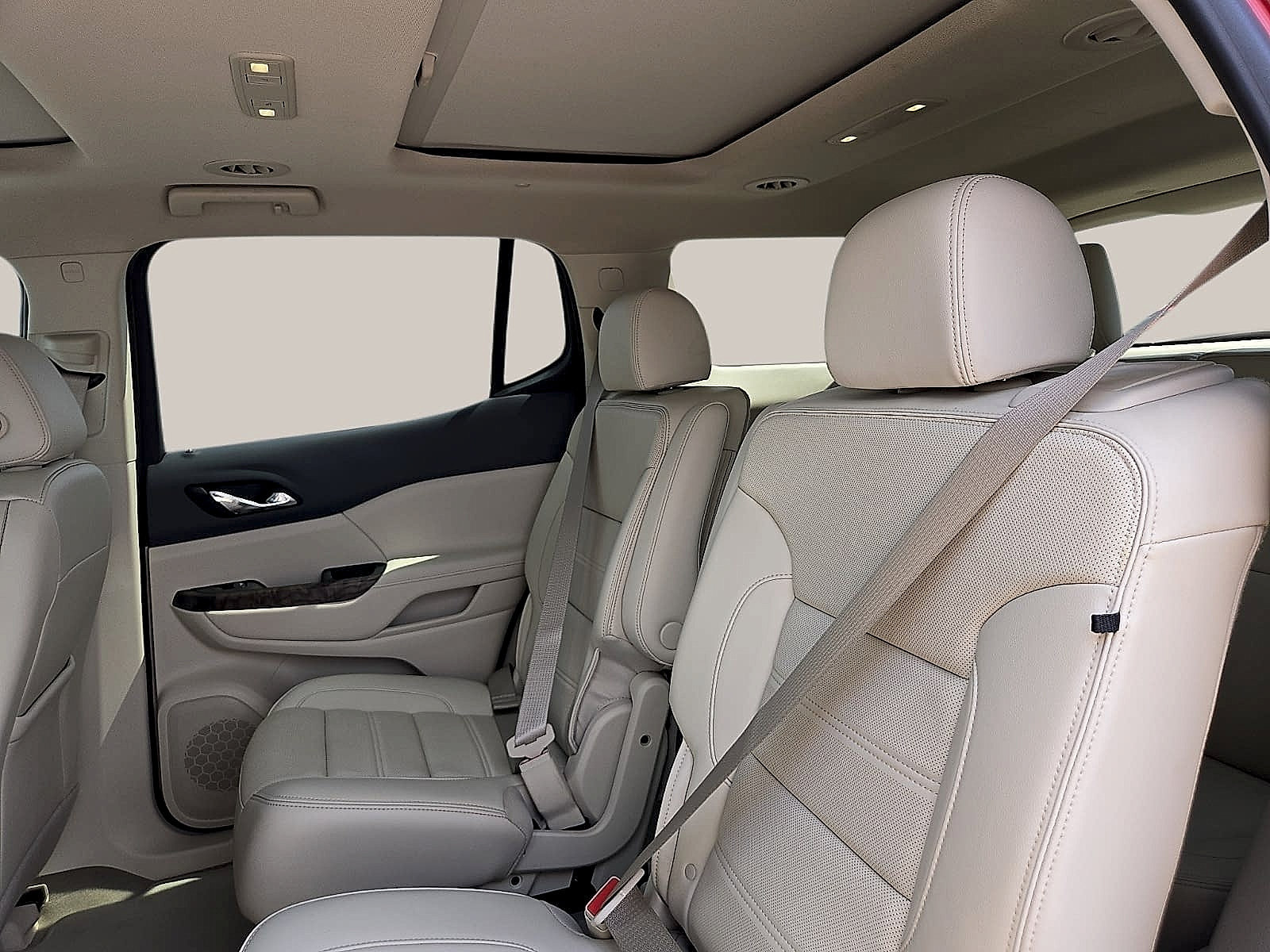 Used 2023 GMC Acadia Denali w/ Denali Ultimate Package FWD image 10