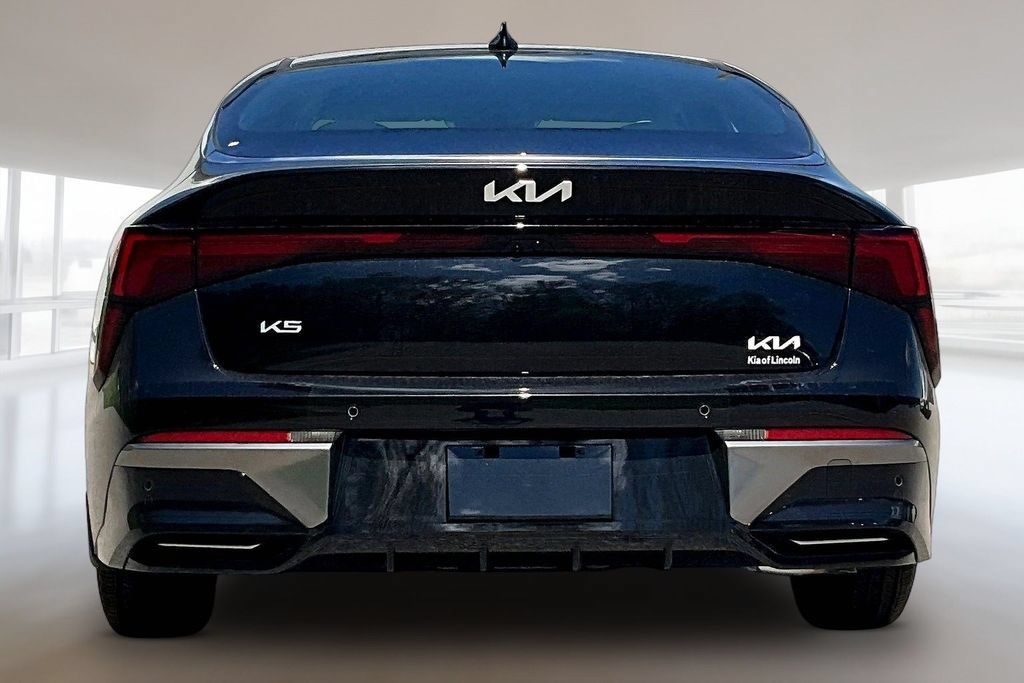 New 2026 Kia K5 LXS FWD image 4