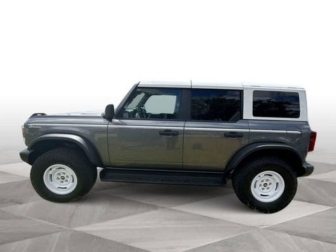 Used 2025 Ford Bronco Heritage Edition AWD/4WD image 5