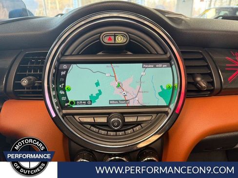 Used 2021 MINI Cooper S image 24