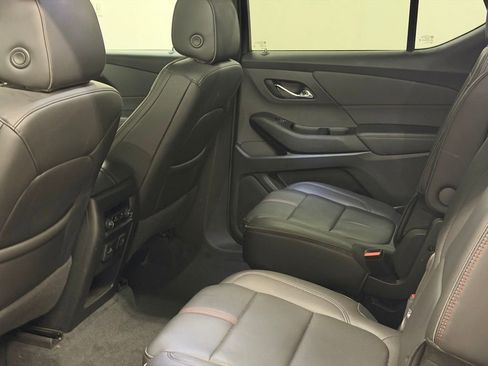 Certified 2023 Chevrolet Traverse RS w/ LPO, Floor Liner Package image 19