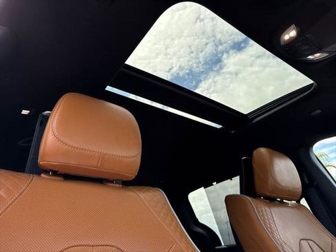 Certified 2022 Chrysler Pacifica Pinnacle FWD image 15