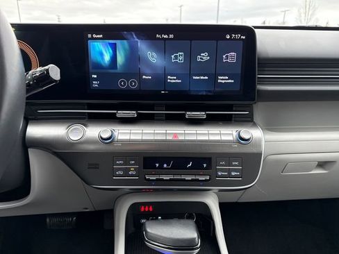 Used 2024 Hyundai Kona SEL image 21