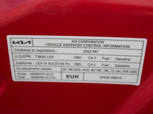 Used 2022 Kia Sorento S FWD image 24