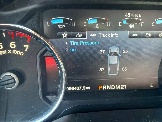 Used 2015 Ford F150 Lariat AWD/4WD image 12