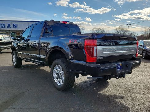 Used 2021 Ford F250 Platinum w/ FX4 Off-Road Package AWD/4WD image 5