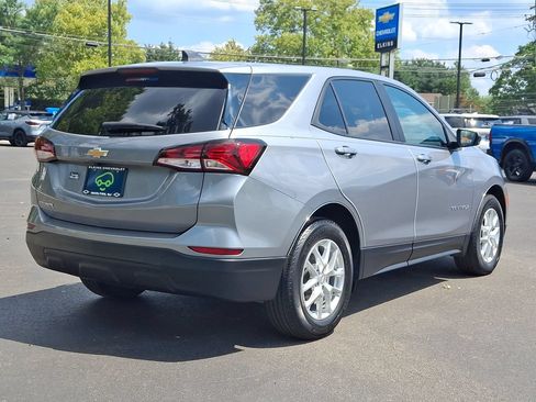 Certified 2024 Chevrolet Equinox LS w/ LS Convenience Package FWD image 24