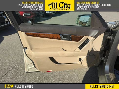 Used 2012 Mercedes-Benz C 250 Sedan image 13