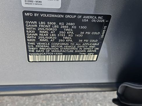 Used 2026 Volkswagen Atlas SE AWD/4WD image 35