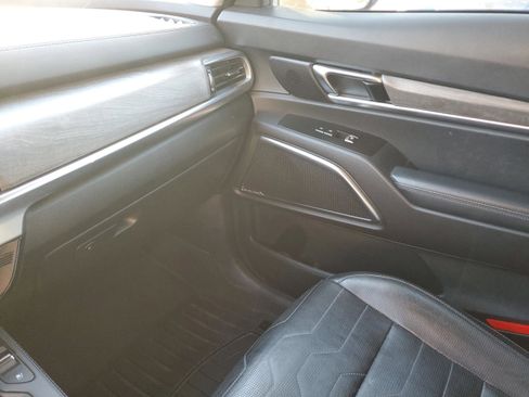 Used 2021 Kia Telluride SX w/ SX Prestige Package image 24