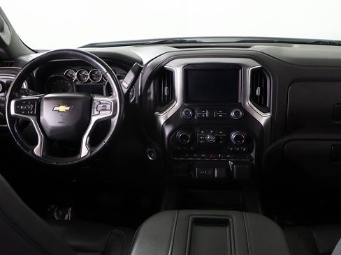 Used 2019 Chevrolet Silverado 1500 LTZ image 30