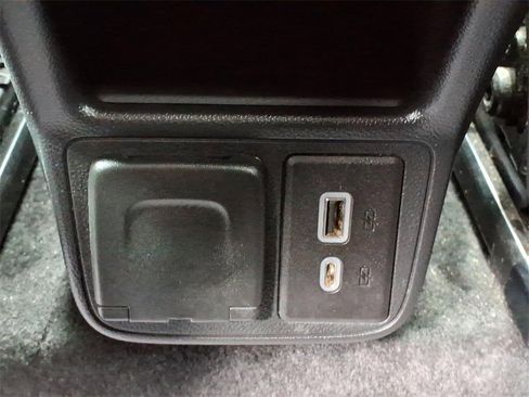 Certified 2023 Buick Encore GX Essence w/ Experience Buick Package image 31