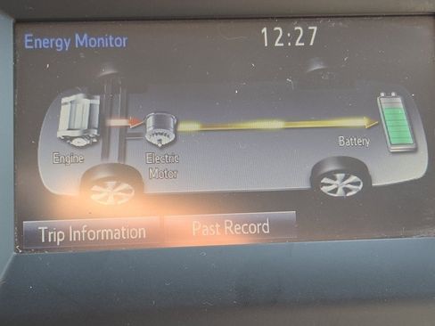 Used 2017 Toyota Camry LE image 14