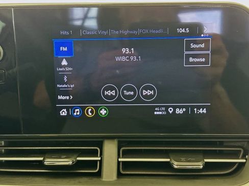 Used 2024 Chevrolet Trax LS w/ LS Convenience Package FWD image 14