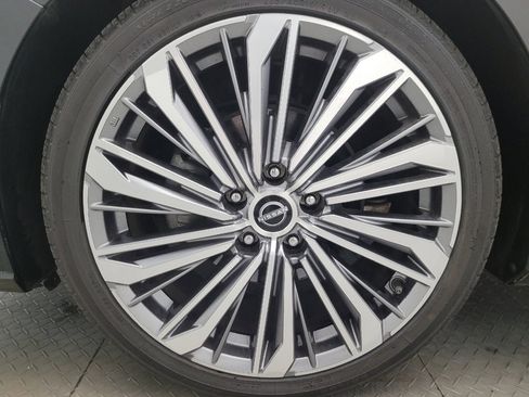 Used 2023 Nissan Altima 2.5 SL FWD image 31