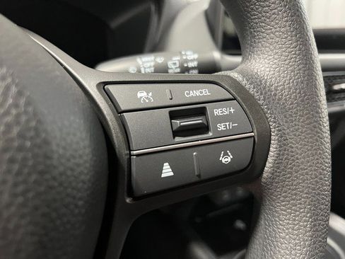 New 2026 Honda HR-V LX image 17