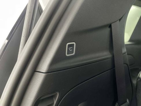 New 2026 Chrysler Voyager LX image 36