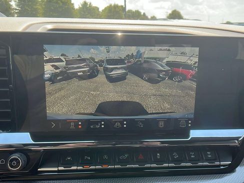 New 2025 Chevrolet Silverado 1500 ZR2 w/ Technology Package AWD/4WD image 28