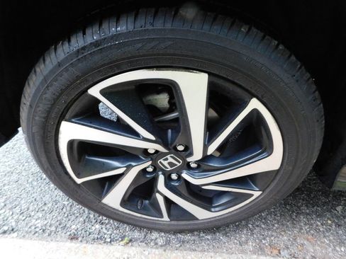 Used 2019 Honda HR-V Sport image 7