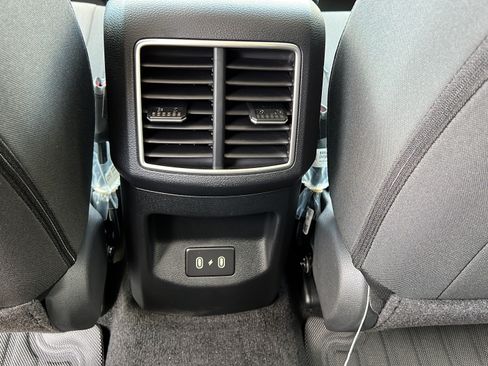New 2026 Kia Sportage LX FWD image 12