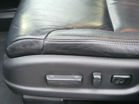 Used 2014 Honda CR-V EX-L image 17