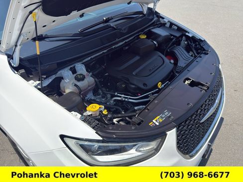 Used 2025 Chrysler Pacifica Select FWD image 29