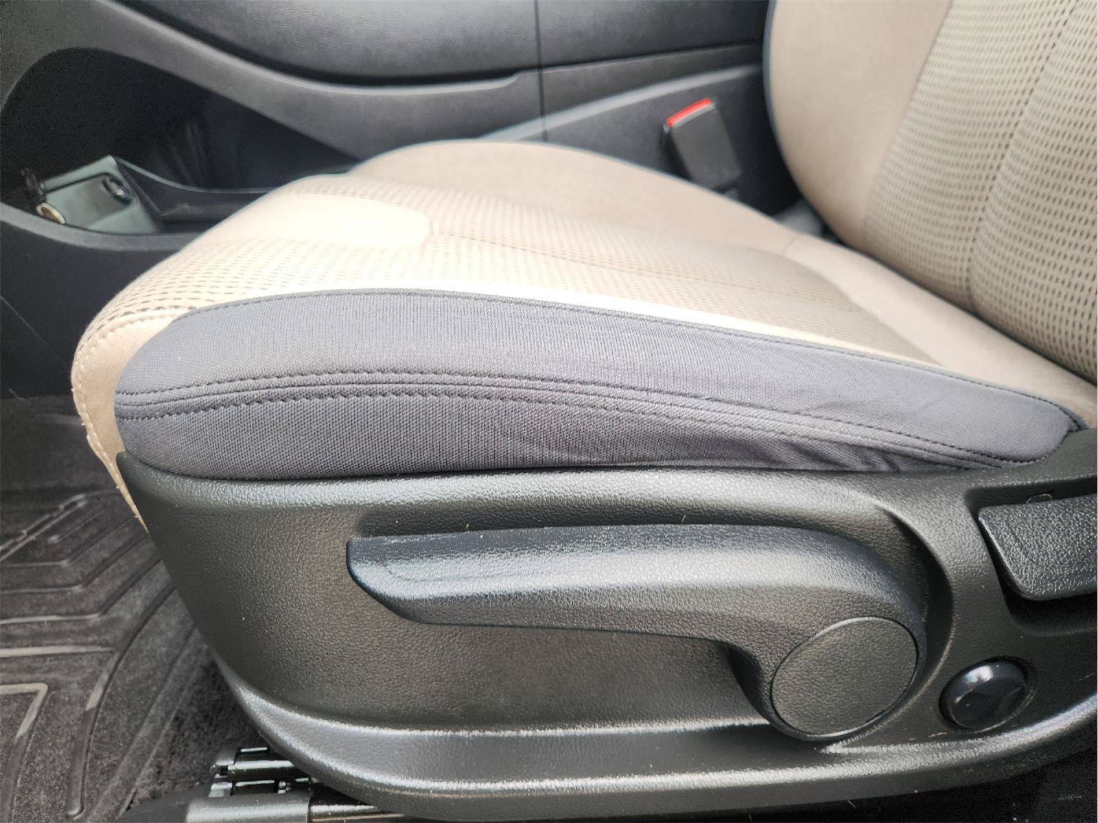 Used 2023 Hyundai Santa Fe SE FWD image 23