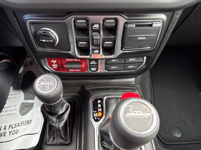 New 2026 Jeep Gladiator Rubicon AWD/4WD image 20