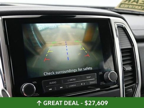 Used 2021 Nissan Titan SV w/ SV Convenience Package image 33