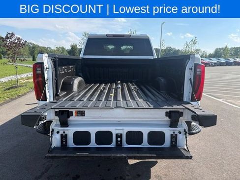 Used 2024 GMC Sierra 3500 SLT w/ SLT Convenience Package AWD/4WD image 17