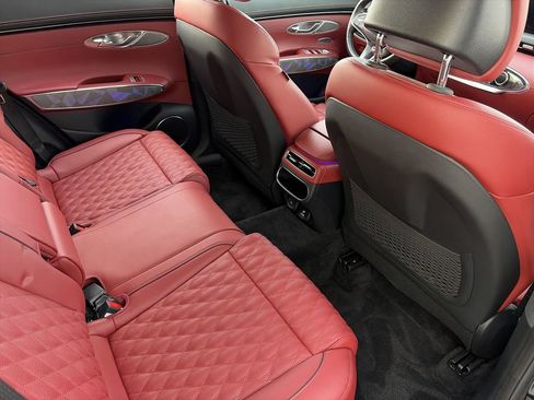 Used 2025 Genesis GV70 3.5T Sport w/ Sport Advanced Package image 24