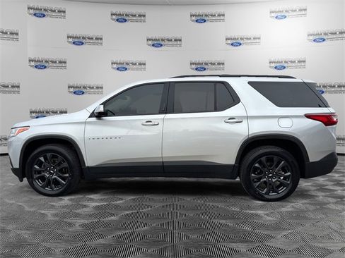 Used 2020 Chevrolet Traverse RS image 2
