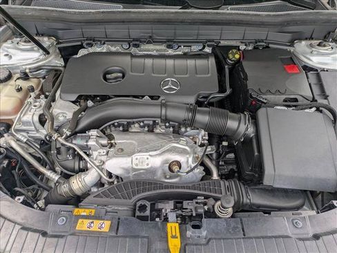 Certified 2020 Mercedes-Benz GLB 250 image 24