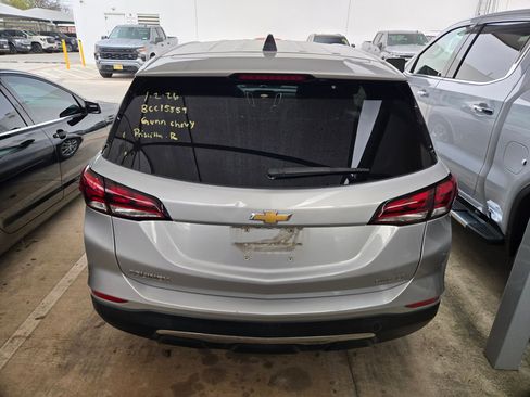 Used 2022 Chevrolet Equinox LT image 4