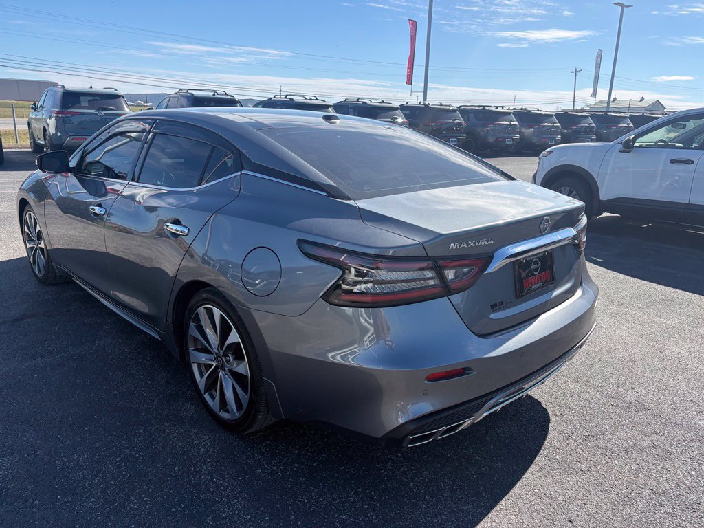 Used 2023 Nissan Maxima Platinum w/ Sport Mat Group FWD image 5