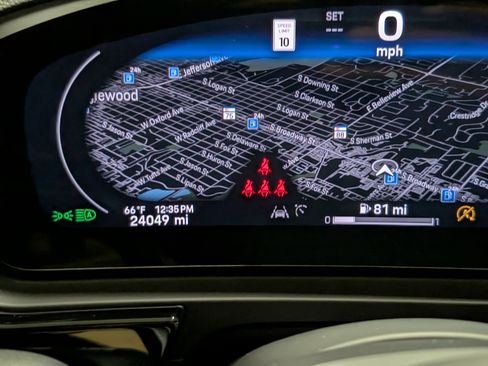 Certified 2024 Porsche Cayenne Coupe image 32