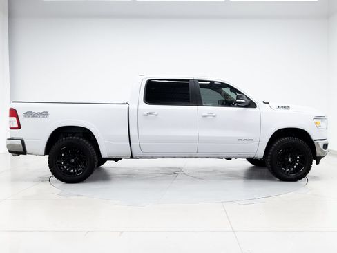 Used 2020 RAM 1500 Big Horn AWD/4WD image 11