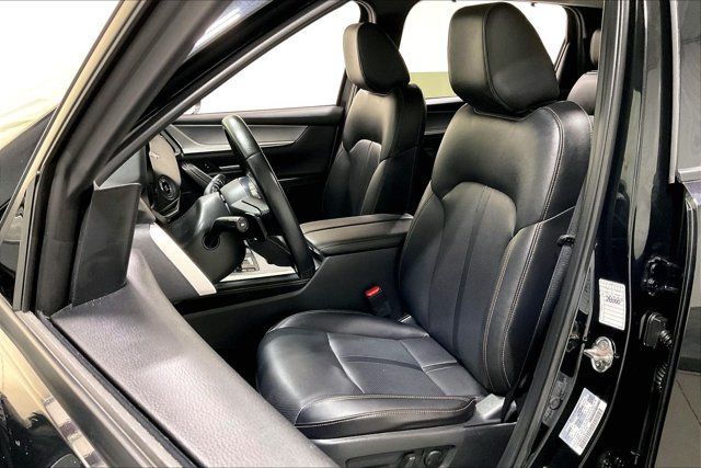 Used 2025 MAZDA CX-90 3.3 Turbo w/ Preferred Package AWD/4WD image 25